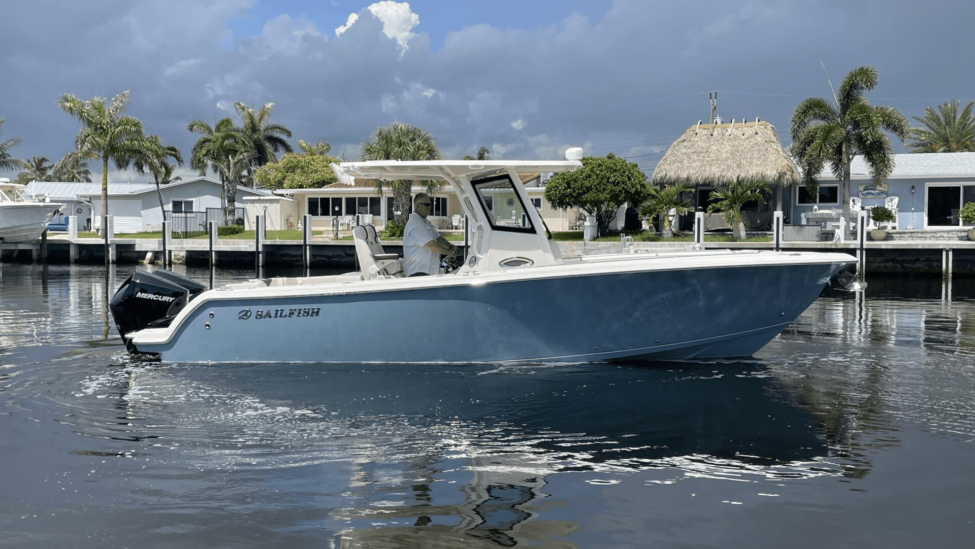 Sailfish 272 CC | Nautical Ventures